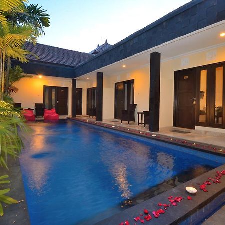 Andari Legian Hotel Бали Экстерьер фото