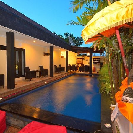 Andari Legian Hotel Бали Экстерьер фото