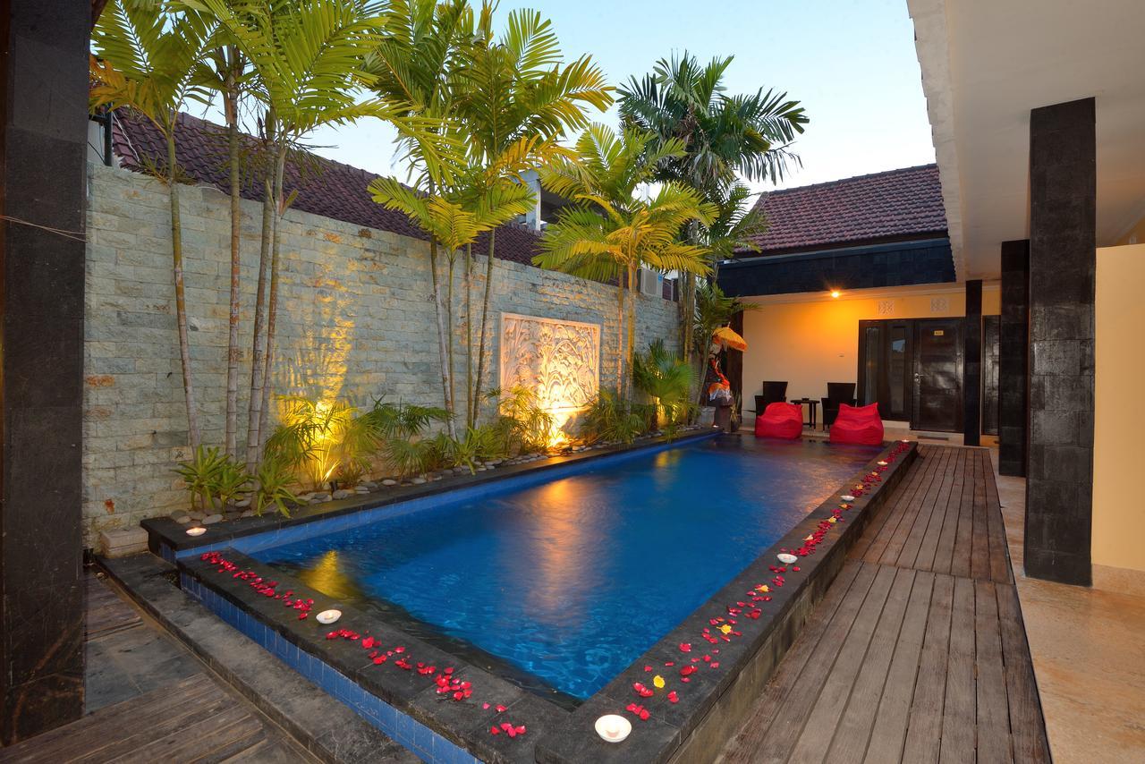 Andari Legian Hotel Бали Экстерьер фото